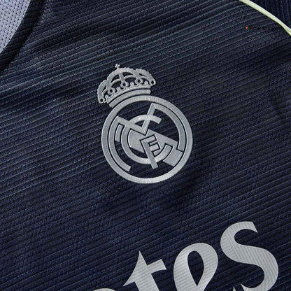 HUIJSEN #24 Real Madrid Extérieur Maillot 2025/26 Authentique